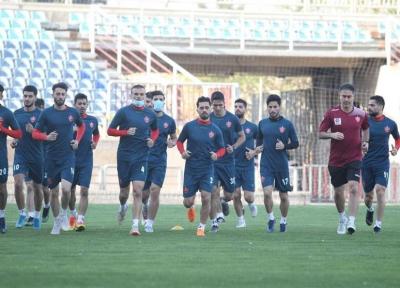تارتار: بسیاری از مسائل پرسپولیس با استعفای رسول پناه حل می گردد، او کوشش زیادی کرد اما بی تجربه بود