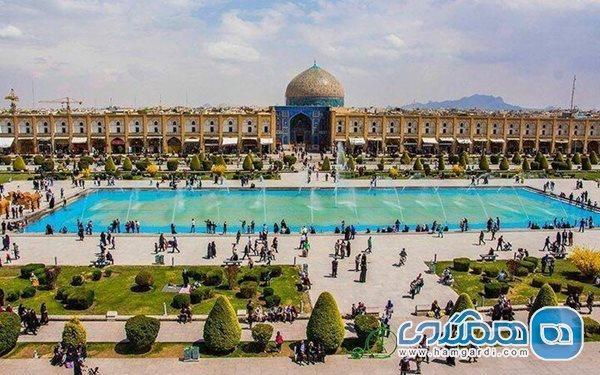خطر از بیخ گوش میدان نقش جهان اصفهان گذشت خطر از بیخ گوش میدان نقش دنیا اصفهان گذشت