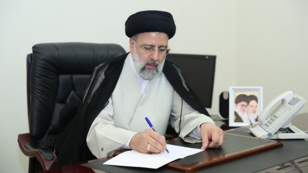 رئیس جمهور روز ملی قزاقستان را تبریک گفت رئیس جمهور روز ملی قزاقستان را تبریک گفت