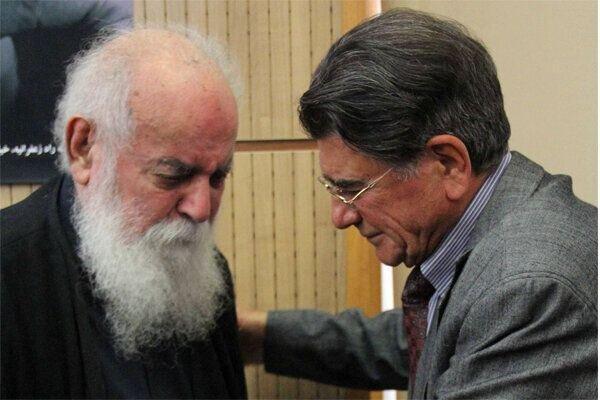 روایت هوشنگ ابتهاج از ربنای شجریان ، با این ربنا خدا را می روایت هوشنگ ابتهاج از ربنای شجریان ، با این ربنا خدا را می بینین ...