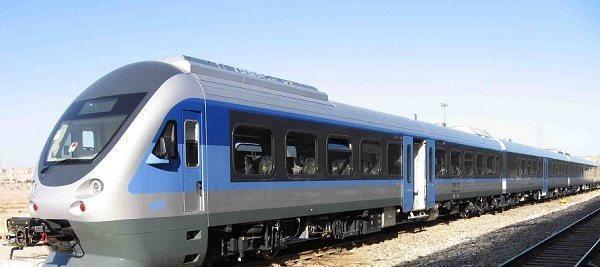 وضعیت نامطلوب پیش فروش بلیت قطارهای نوروزی همدان به مشهد شرایط نامطلوب پیش فروش بلیت قطارهای نوروزی همدان به مشهد