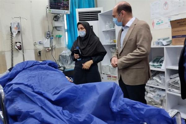 انتقال 20 دانش آموز دختر تبریزی با علایم تنفسی به بیمارستان انتقال 20 دانش آموز دختر تبریزی با علایم تنفسی به بیمارستان